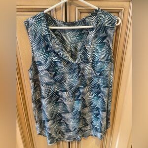 RW&CO. Patterned Sleeveless Top L